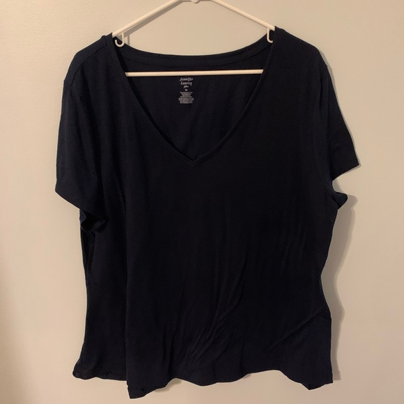 jennifer lauren Tops - FIRM PRICE! Jennifer Lauren plus 3x navy T-shirt